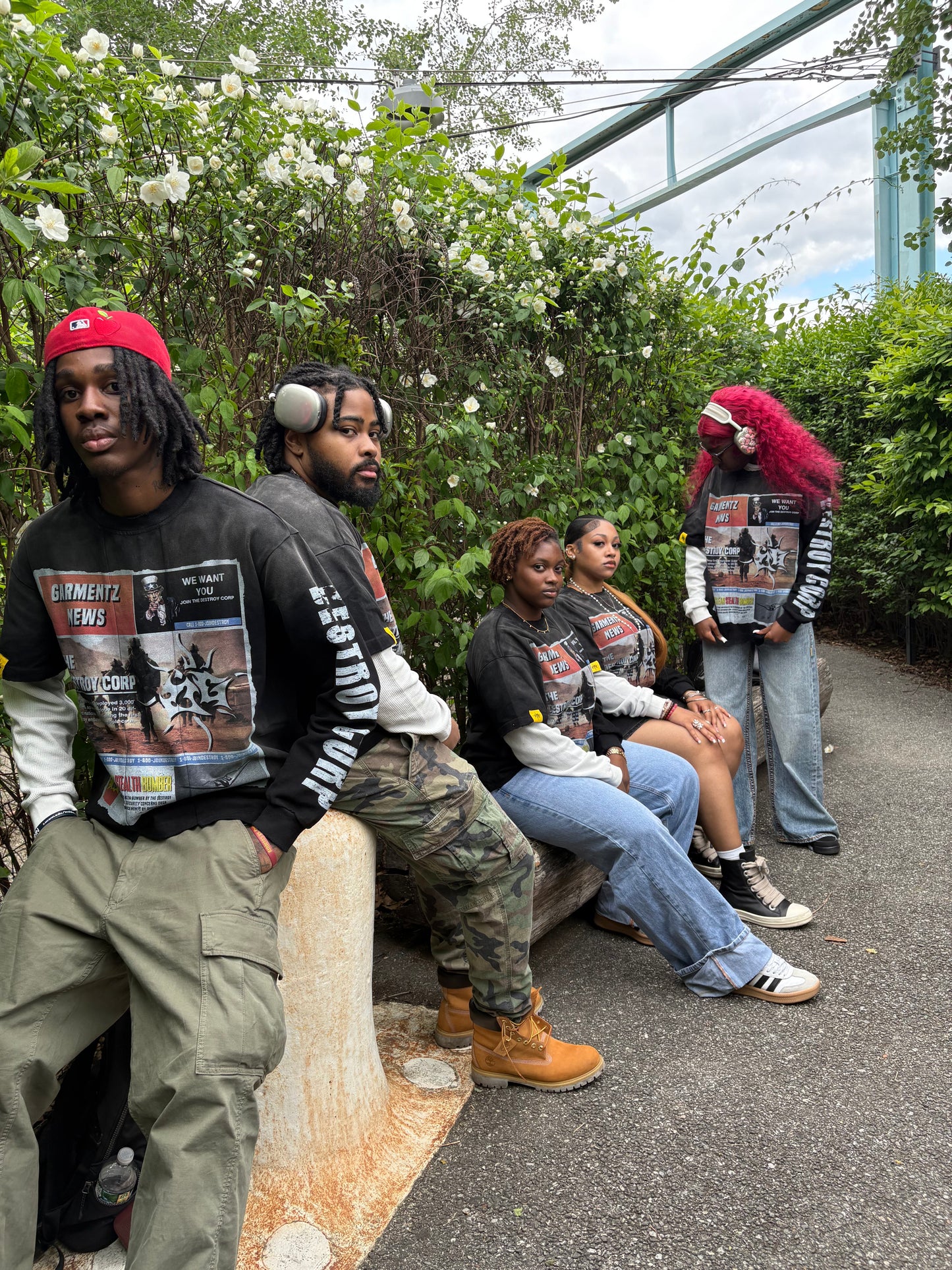 "DESTROY WANTS YOU" DOUBLE LAYER PANEL TEE