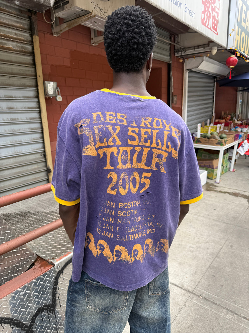 "SEX SELLS" TOUR TEE