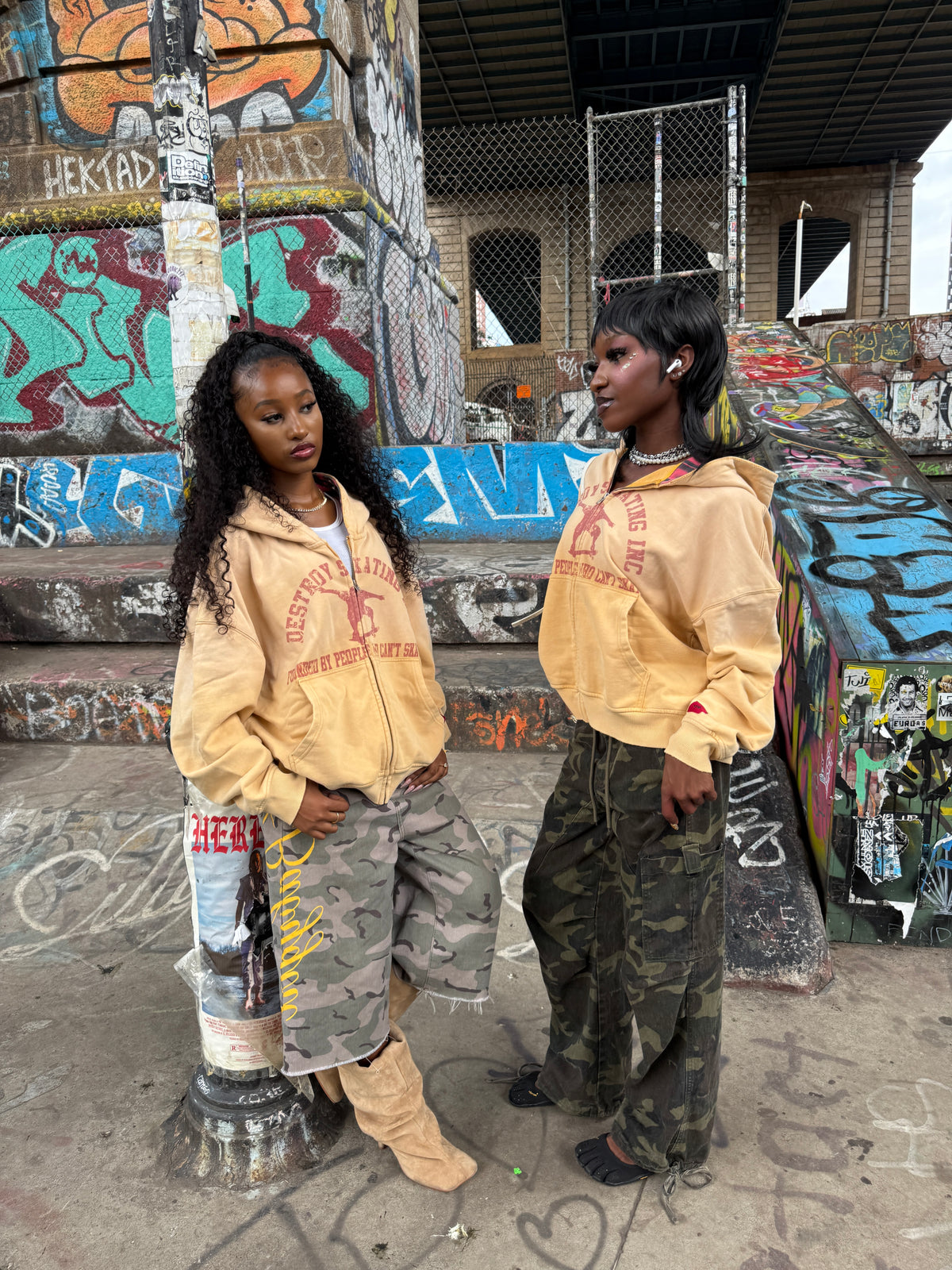 "HONEY YELLOW" CANT SKATE ZIP-UP