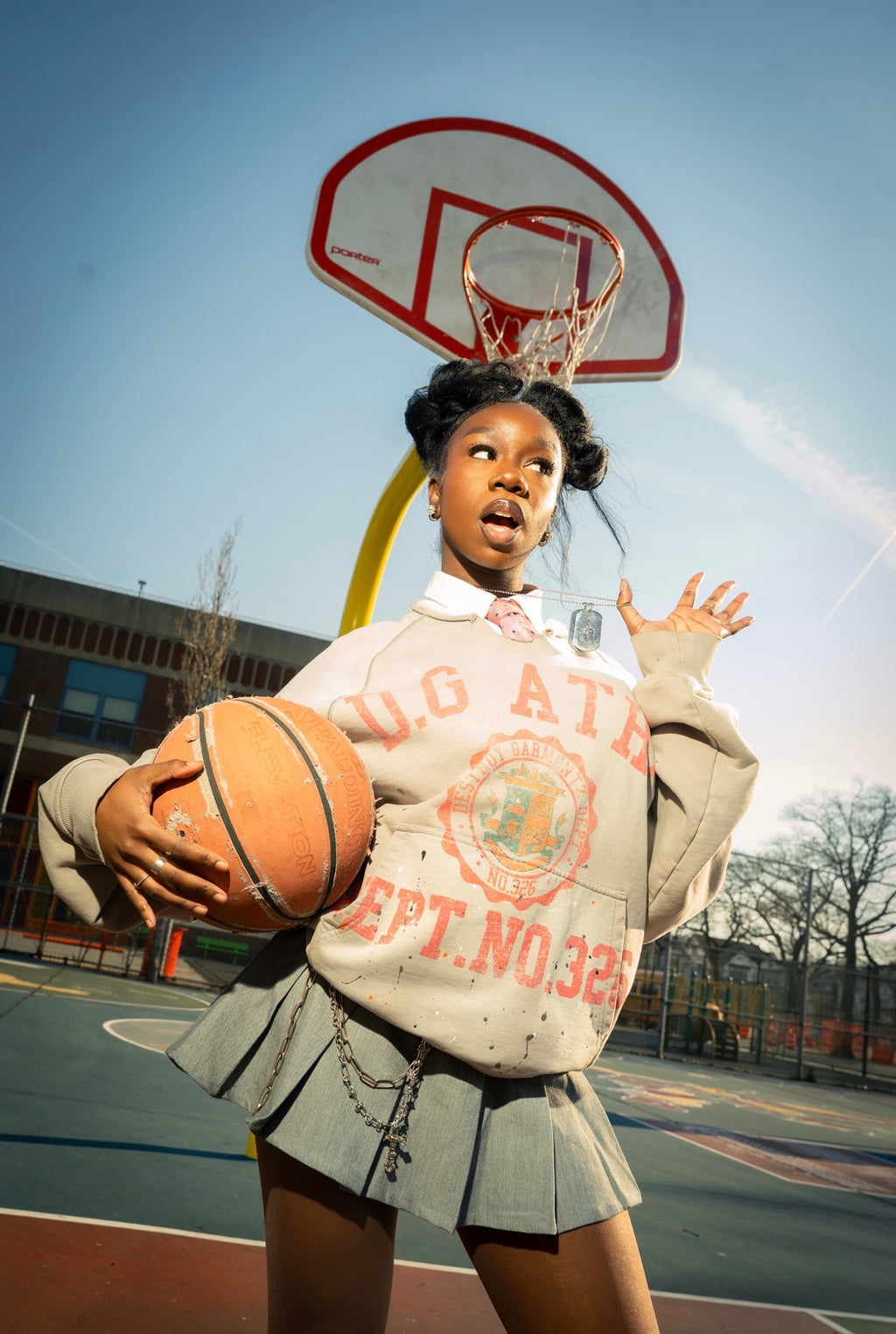 "DG ATHLETICS" SWEATSHIRT